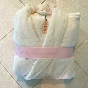 Victoria’s Secret white long terry cloth robe